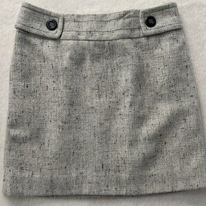 Outback Red Light Gray Tweed Skirt, Size 0